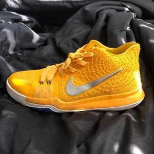 Kyrie Irving sneakers